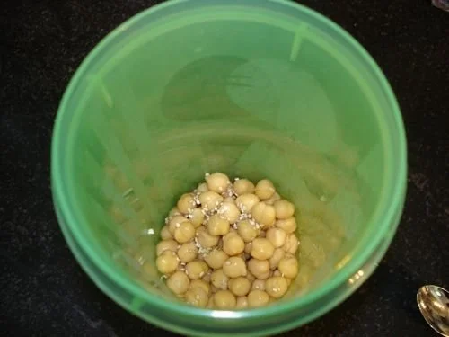 Rezept: "Humus" Kichererbsenpüree Bild Nr. 3 "Humus" Kichererbsenpüree - Rezept - Bild Nr. 3