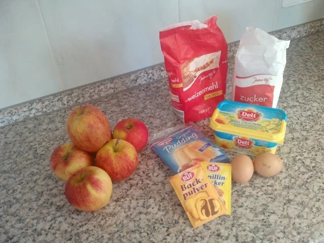 Rezept: Apfelkuchen Bild Nr. 2 Apfelkuchen - Rezept - Bild Nr. 2