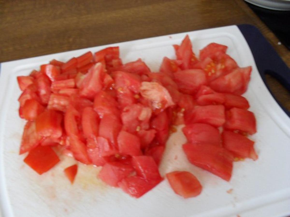 Hühnebrustfilet in Tomaten-Lauchsoße mit Käse überbacken - Rezept - Bild Nr. 4