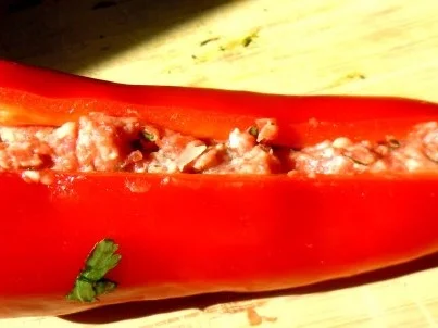 Rezept: Gegrillte gefüllte Spitzpaprika Bild Nr. 4 Gegrillte gefüllte Spitzpaprika - Rezept - Bild Nr. 4