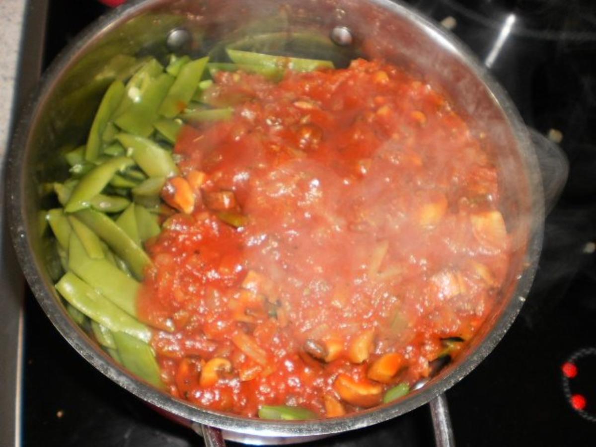 Fischfilet auf Tomaten-Gemüse - Rezept - Bild Nr. 7