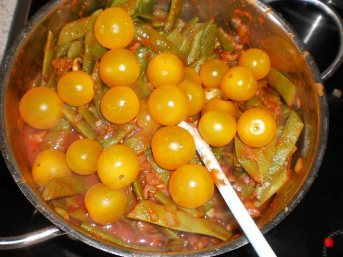 Fischfilet auf Tomaten-Gemüse - Rezept - Bild Nr. 8
