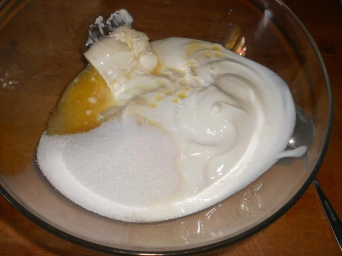 Pflaumen-Amarettini-Torte - Rezept mit Bild - kochbar.de