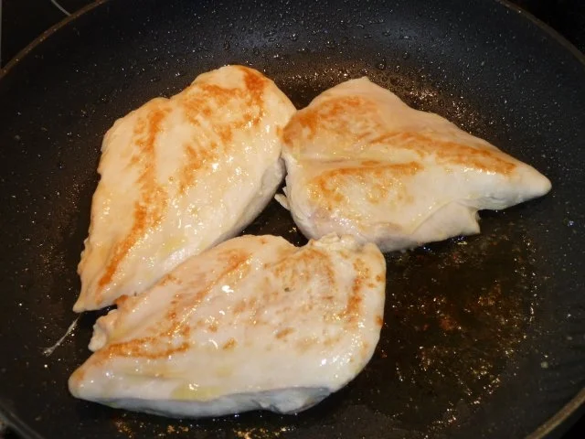 Hühnerbrust in Tomatenrahm - Rezept - Bild Nr. 3