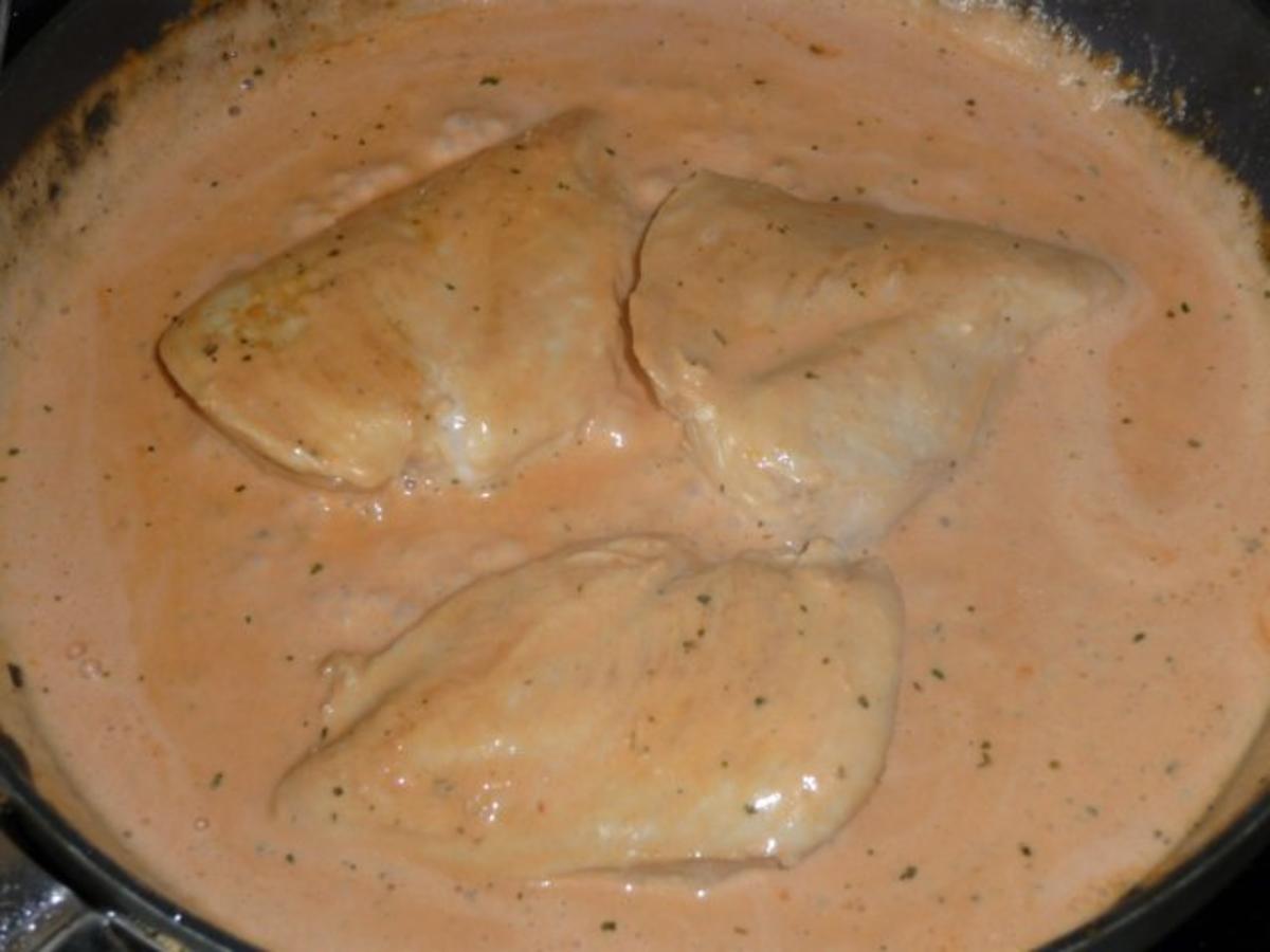 Hühnerbrust in Tomatenrahm - Rezept - Bild Nr. 2