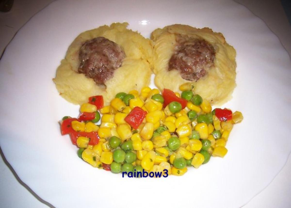 Kochen: Kartoffel-Nester mit Hackfleischfüllung - Rezept