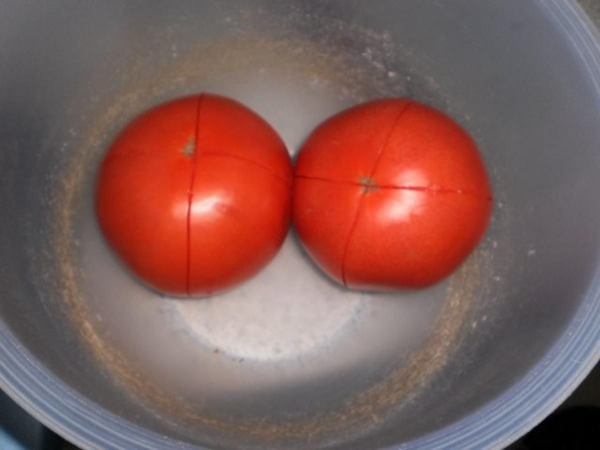 Rahmmedaillons in Tomaten-Bohnensauce - Rezept - Bild Nr. 2