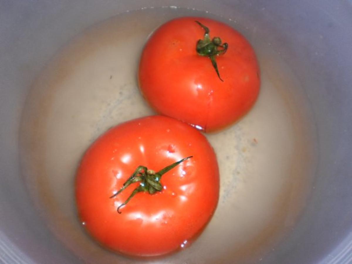 Rahmmedaillons in Tomaten-Bohnensauce - Rezept - Bild Nr. 3