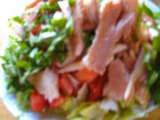 Mediterraner Salat, mit Joghurt-Dressing - Rezept