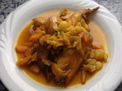 Rezept: Geschmortes Kaninchen mit Safran Geschmortes Kaninchen mit Safran - Rezept
