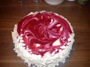 Weisse Schokoladentorte mit Himbeerpürree (für 20 cm Springform) - Rezept