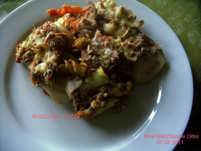 NUDELIGE -  PIZZA - Rezept