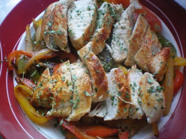 Gebratene Hähnchenbrust mit Gebratenen Paprikastreifen - Rezept - Bild Nr. 6