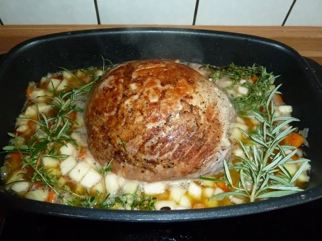 Rezept: Schweinenuss geschmort Bild Nr. 4 Schweinenuss geschmort - Rezept - Bild Nr. 4