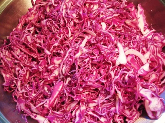 Roher Krautsalat - heute mal rot ... - Rezept - Bild Nr. 3