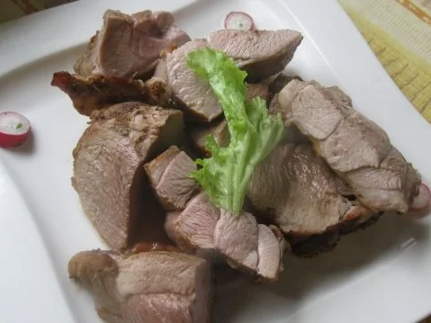 80 Grad Putenoberkeule mit traumhafter Geflügelsauce - Rezept