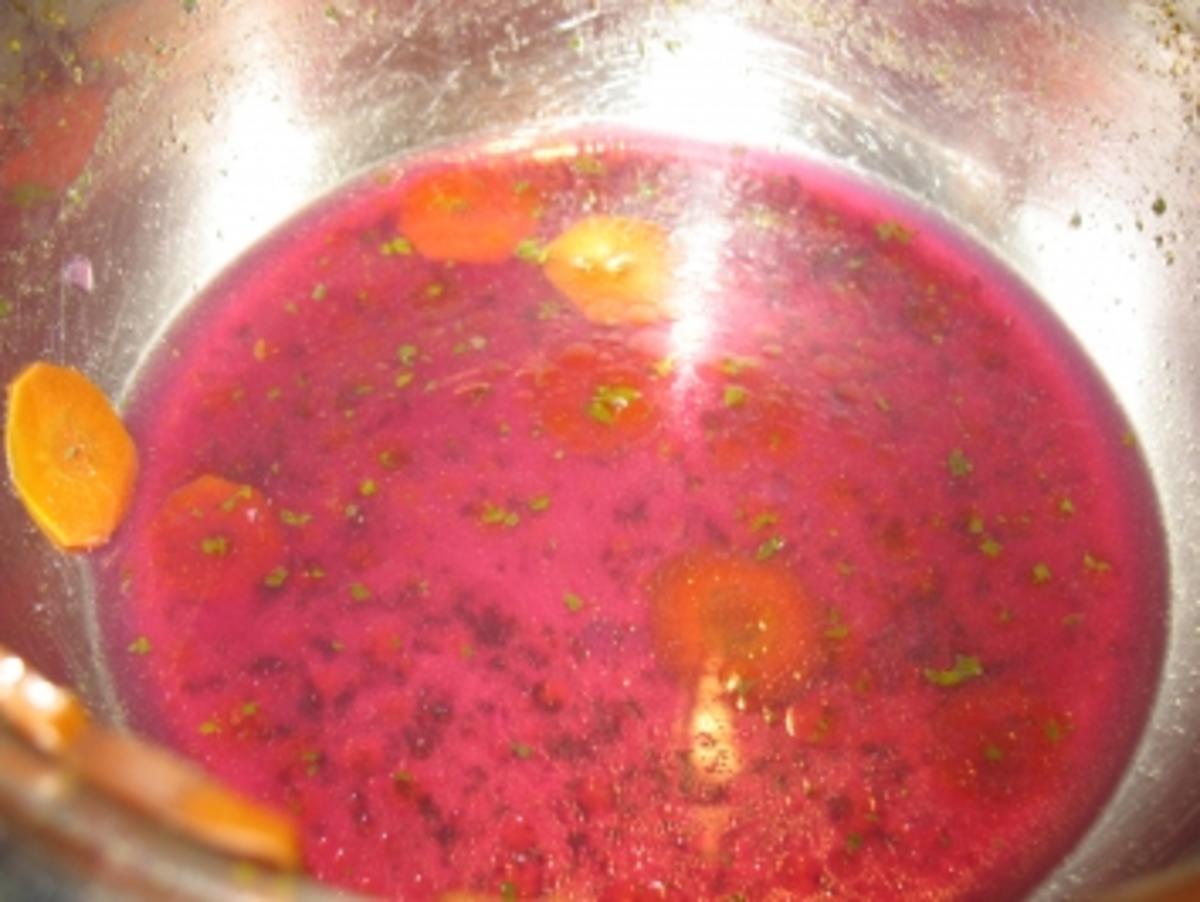 Bilder für Violette Möhrensuppe 