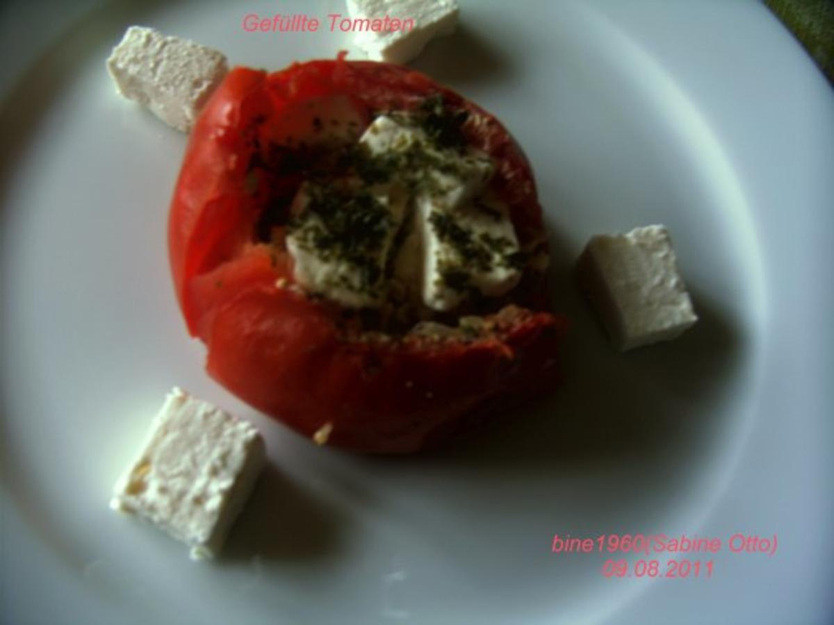 GEFÜLLTE  TOMATEN - Rezept