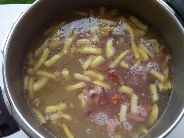 Rezept: Wachsbohneneintopf Bild Nr. 7 Wachsbohneneintopf - Rezept - Bild Nr. 7