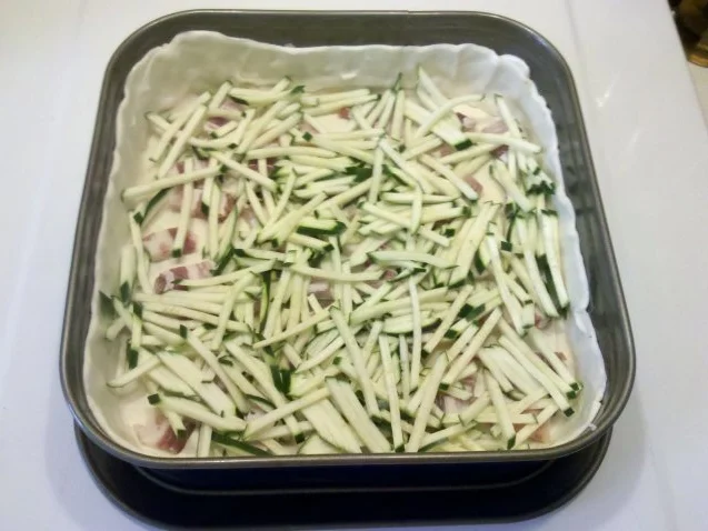 Rezept: Quiche: Knusprige Cognac-Quiche Bild Nr. 6 Quiche: Knusprige Cognac-Quiche - Rezept - Bild Nr. 6