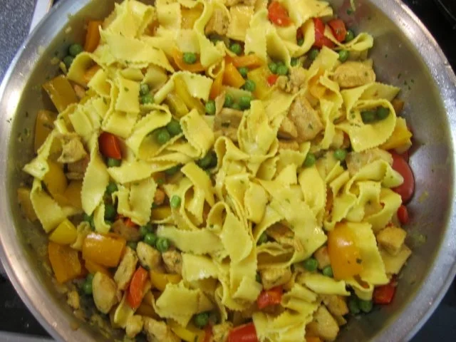 Hühner-Nudelpfanne - Rezept - Bild Nr. 3