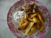 Gyros  aus Schweinefilet und Tsatztiki mit Bums von der Rezeptemaus - Rezept