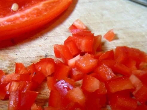 Gebratener Leberkäse mit Champignon-Senf-Sauce und scharfen Kartoffeln - Rezept - Bild Nr. 3