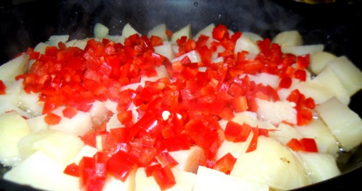 Gebratener Leberkäse mit Champignon-Senf-Sauce und scharfen Kartoffeln - Rezept - Bild Nr. 4
