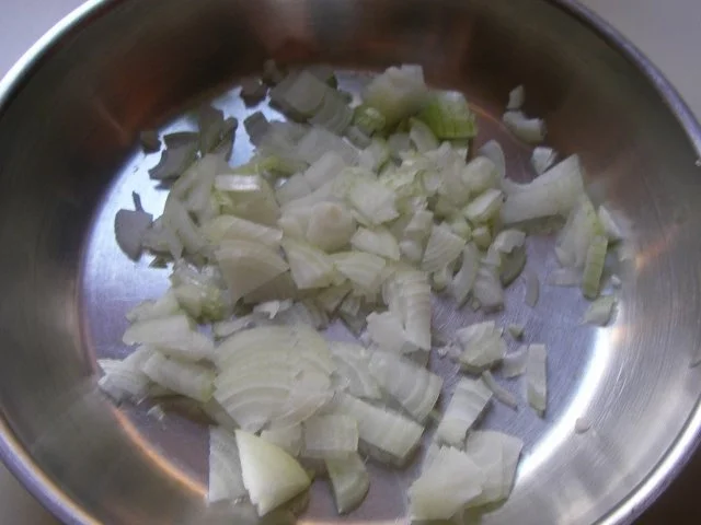 Spinat-Spätzle mit Schinken-Kräuter-Sauce - Rezept - Bild Nr. 2