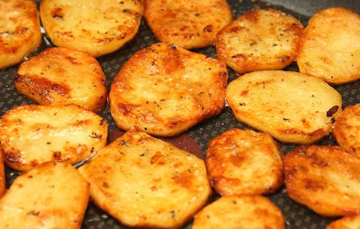Bratkartoffeln mit "Hasenköddels" ;-) - Rezept - Bild Nr. 2