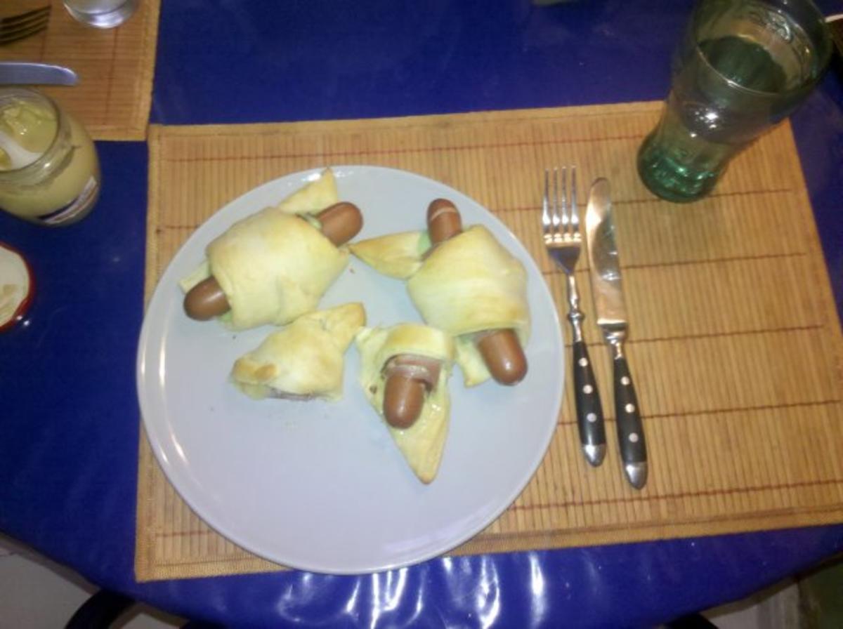 Snack: Hotdog im Schlafrock - nach einer Inspiration von AnnaundGuenni - Rezept - Bild Nr. 10