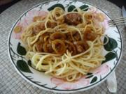 Gulasch : Zwiebelgulasch - aus dem Backofen - auf Spaghetti - Rezept