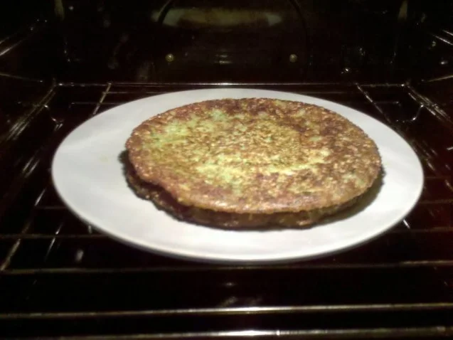 Rezept: Vegetarisch: Kräuter-Zucchini-Kartoffelpuffer mit Cranberrypüree Bild Nr. 11 Vegetarisch: Kräuter-Zucchini-Kartoffelpuffer mit Cranberrypüree - Rezept - Bild Nr. 11