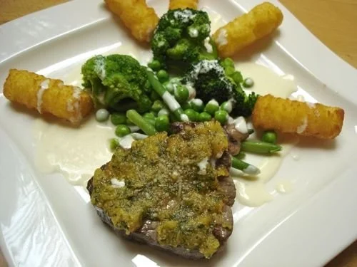 Rinderschulter mit Parmesan-Kräuter-Kruste - Rezept - Bild Nr. 2