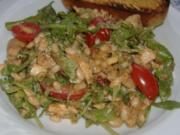 Mediterraner Bohnensalat mit Rucola,Tomaten und Thunfisch - Rezept