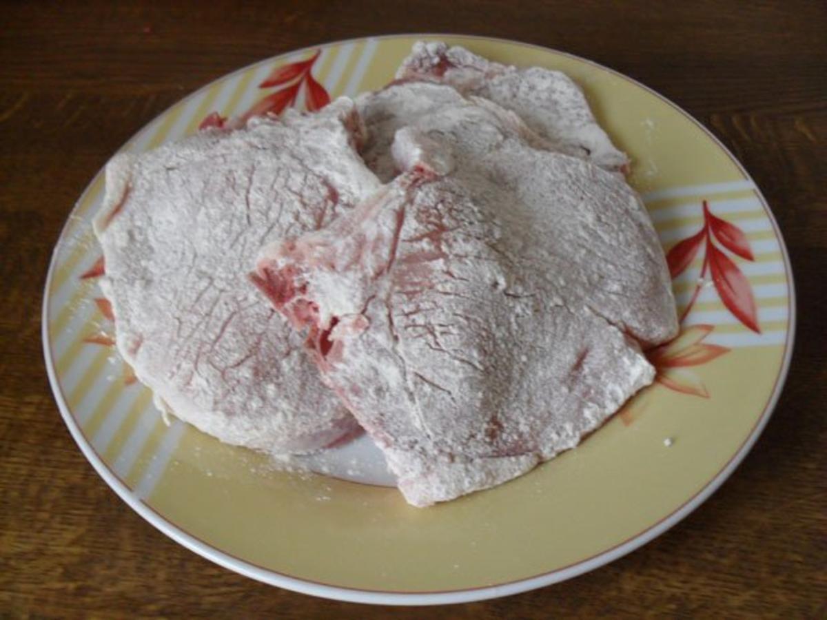 Kotelett mit Zwiebel-Sahne-Sößle - Resteverwertung - Rezept - Bild Nr. 2