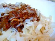 Spaghetti mit Tomaten-Fleisch-Sauce - Rezept