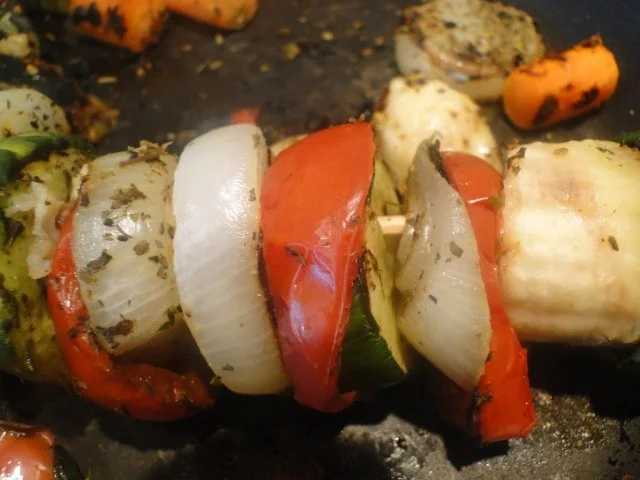 Rezept: Hähnchenkeulen mit Brustanteil NT mit würziger Obstsauce Bild Nr. 5 Hähnchenkeulen mit Brustanteil NT mit würziger Obstsauce - Rezept - Bild Nr. 5