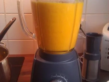 Rezept: Kürbissuppe ( Kürbis Sandornsuppe ) Bild Nr. 6 Kürbissuppe ( Kürbis Sandornsuppe ) - Rezept - Bild Nr. 6