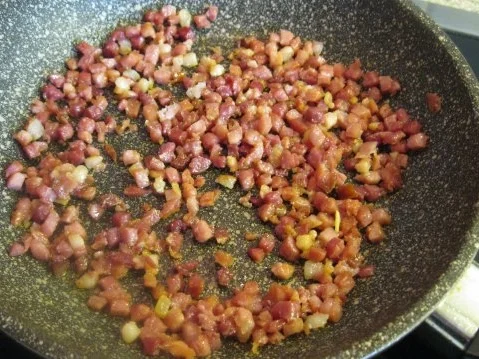 Wildhack-Buletten, sanft gegart mit Zucchini-Gemüse - Rezept - Bild Nr. 5