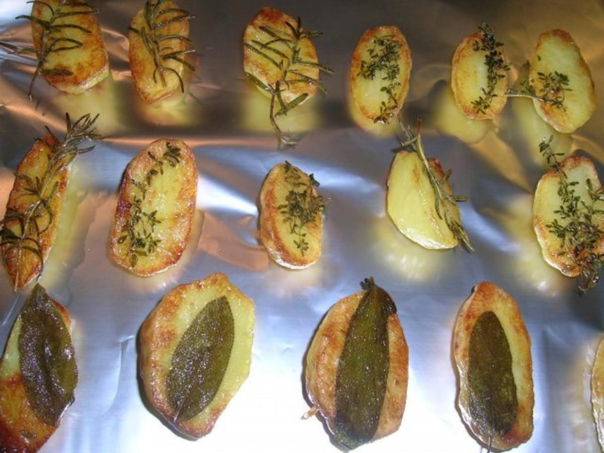 Hinguck-Kartoffeln (mit frischen Kräutern) - Rezept - Bild Nr. 6
