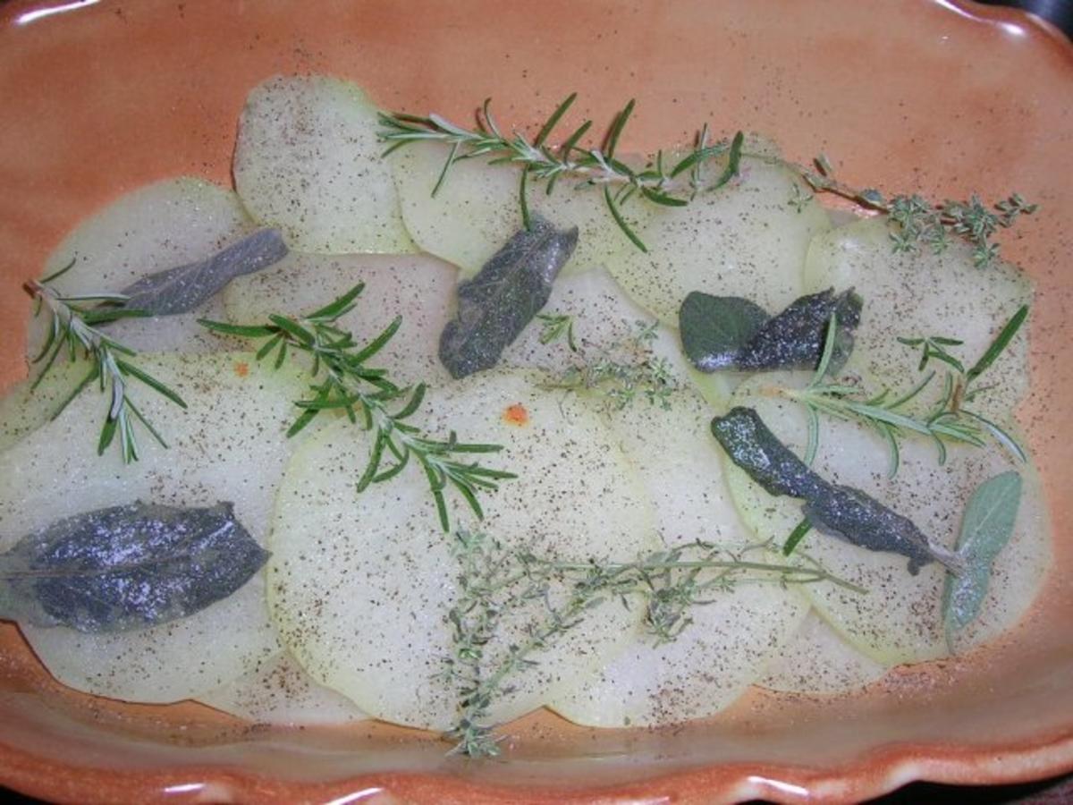 Schweinesteaks auf Kohlrabi mit Mozzarella überbacken an Hinguck Kartoffeln - Rezept - Bild Nr. 11
