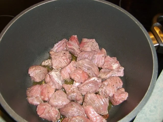 Rezept: Rindsgulasch Niedertemperatur Bild Nr. 4 Rindsgulasch Niedertemperatur - Rezept - Bild Nr. 4