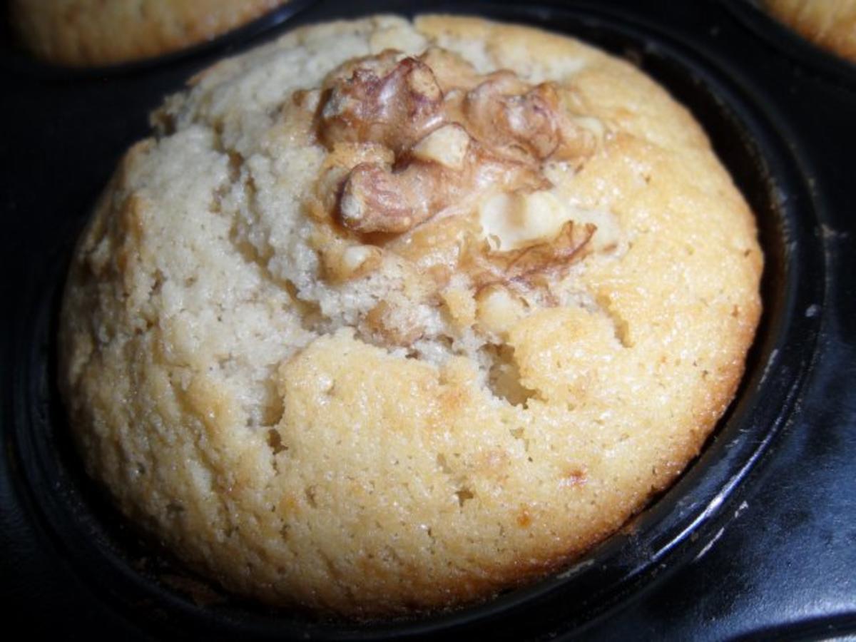 Walnuss Marzipan Muffins - einfach - von Miez