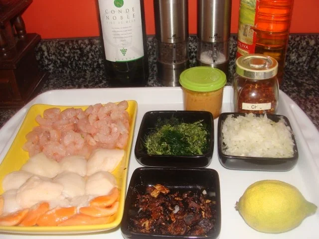 Meeresfrüchte: -Jacobsmuscheln und Garnelen mit Fischfond-Kräuterrisotto - Rezept - Bild Nr. 3