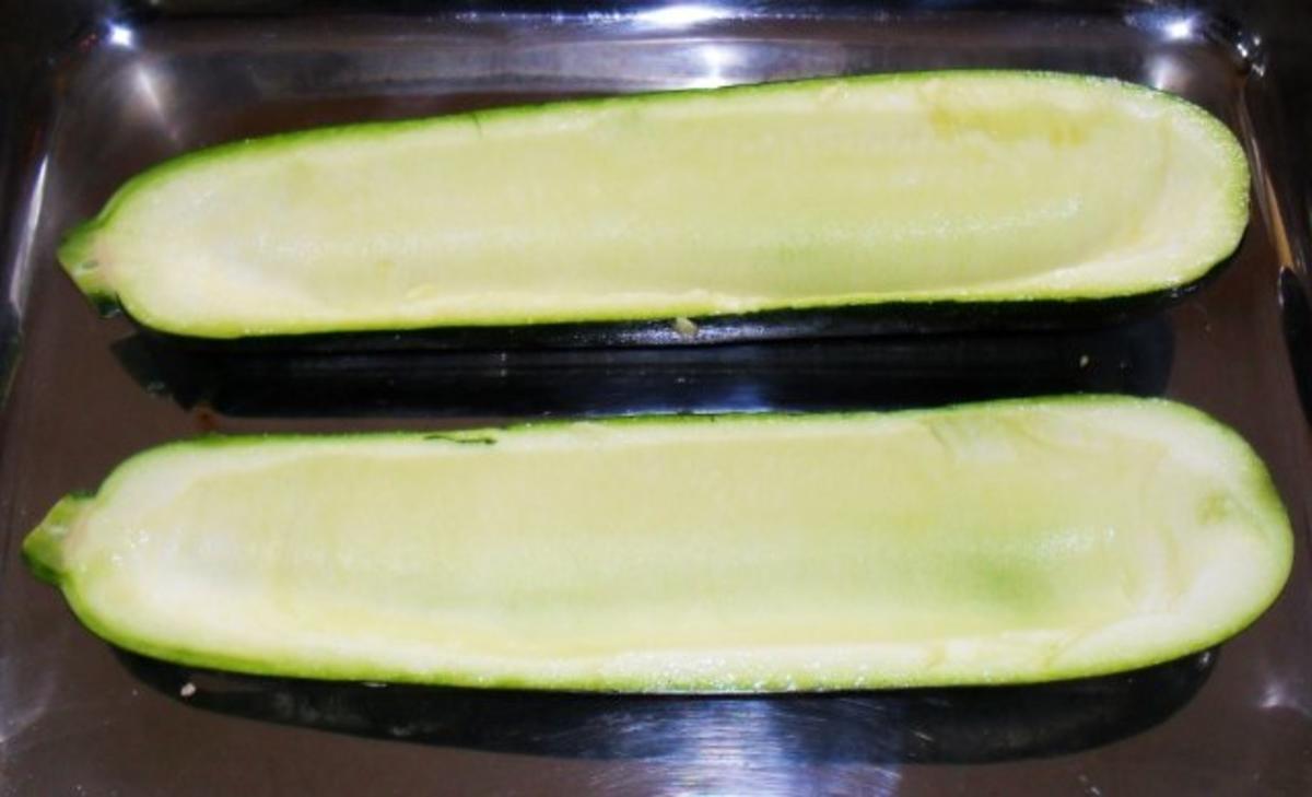 Garnelengratin im Zucchiniboot - Rezept - Bild Nr. 3