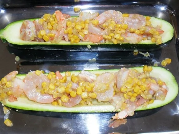 Garnelengratin im Zucchiniboot - Rezept - Bild Nr. 4