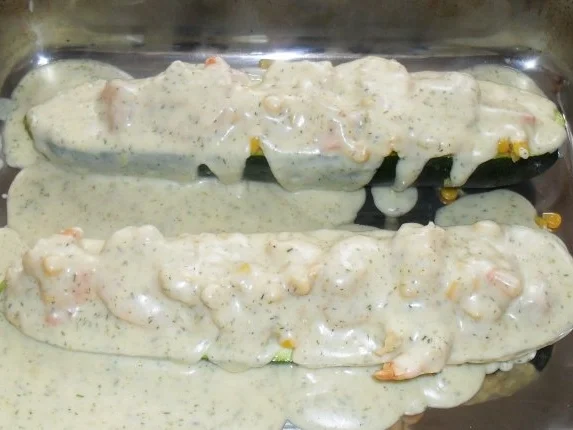 Garnelengratin im Zucchiniboot - Rezept - Bild Nr. 5