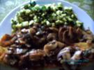 JÄGERSCHNITZEL AN ZUCCHINISALAT - Rezept