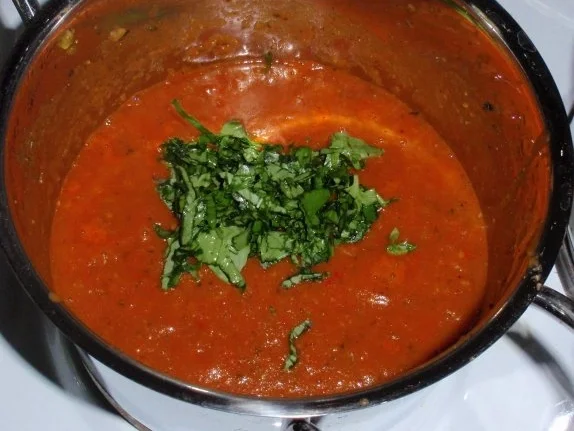 Rezept: Scharfe Tomatensoße mit Spaghetti Bild Nr. 11 Scharfe Tomatensoße mit Spaghetti - Rezept - Bild Nr. 11